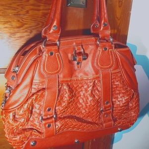 🥂5/$15🥂 Large neutral textured handbag LAST CHANCE SALE!